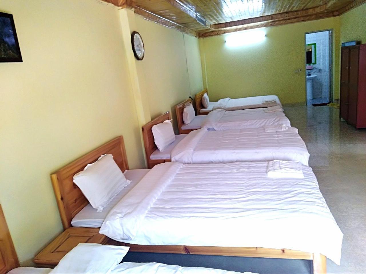 Fantasy Sapa Hostel Exterior photo